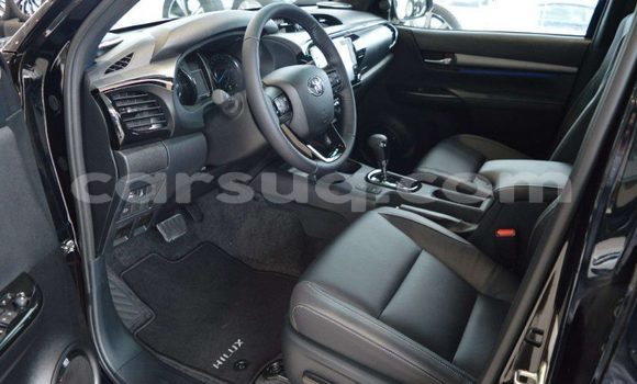 Acheter Neuf Voiture Toyota Hilux Noir à Import - Dubai, Barh el Gazel Acheter Neuf Voiture Toyota Hilux Noir à Import - Dubai, Barh el Gazel