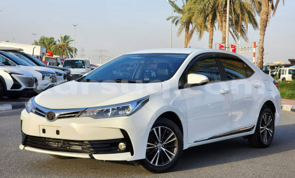 Acheter Occasion Voiture Toyota Corolla Blanc à Import - Dubai, Barh el Gazel Acheter Occasion Voiture Toyota Corolla Blanc à Import - Dubai, Barh el Gazel