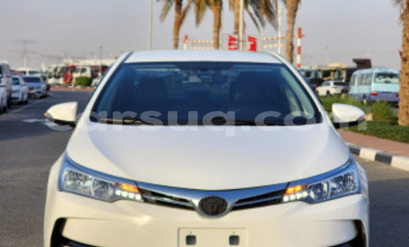 Acheter Occasion Voiture Toyota Corolla Blanc à Import - Dubai, Barh el Gazel Acheter Occasion Voiture Toyota Corolla Blanc à Import - Dubai, Barh el Gazel