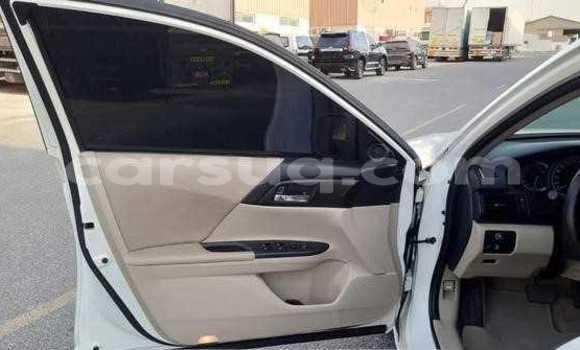 Acheter Occasion Voiture Honda Accord Blanc à Abou Deia, Salamat Acheter Occasion Voiture Honda Accord Blanc à Abou Deia, Salamat