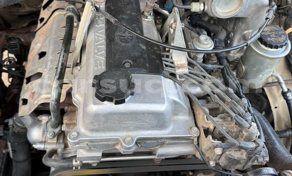 Acheter Occasion Voiture Toyota Land Cruiser Beige à N'Djamena, Chari-Baguirmi Acheter Occasion Voiture Toyota Land Cruiser Beige à N'Djamena, Chari-Baguirmi