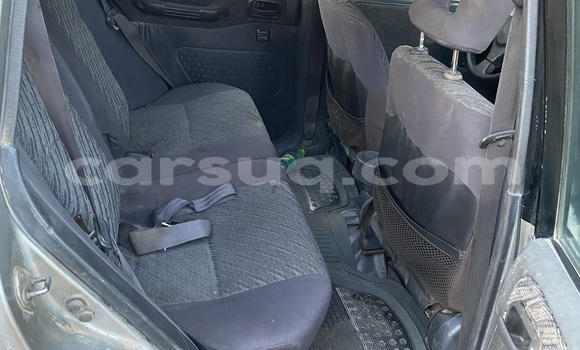 Acheter Occasion Voiture Toyota RAV4 Marron à N'Djamena, Chari-Baguirmi Acheter Occasion Voiture Toyota RAV4 Marron à N'Djamena, Chari-Baguirmi