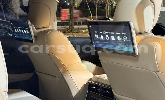 Acheter Occasion Voiture Toyota Land Cruiser Blanc à Aouzou, Bourkou-Ennedi-Tibesti Acheter Occasion Voiture Toyota Land Cruiser Blanc à Aouzou, Bourkou-Ennedi-Tibesti