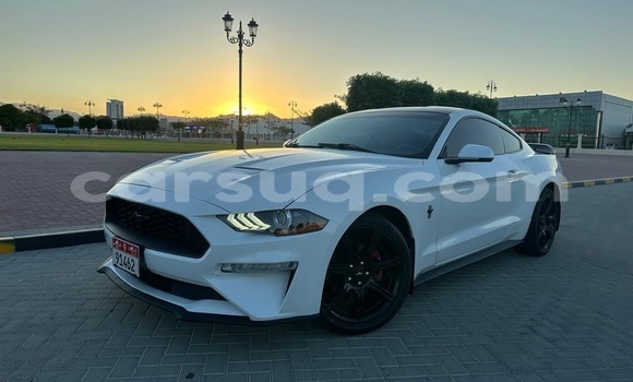 Acheter Occasion Voiture FORD MUSTANG Blanc à N'Djamena, Chari-Baguirmi