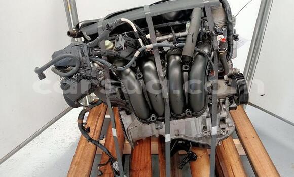 Acheter Toyota RAV4 Engine 2.4L à N'Djamena, Chari-Baguirmi Acheter Toyota RAV4 Engine 2.4L à N'Djamena, Chari-Baguirmi