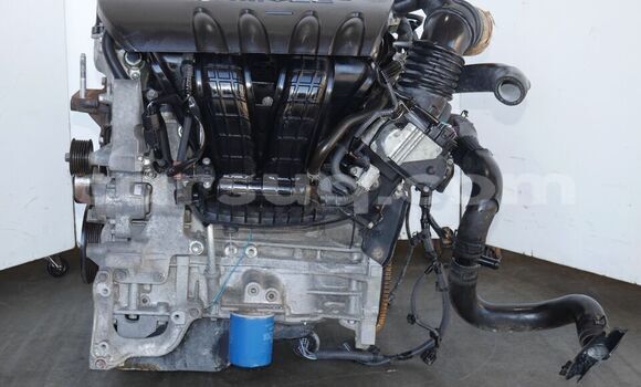 Acheter MITSUBISHI LANCER ES 2.0L à N'Djamena, Chari-Baguirmi Acheter MITSUBISHI LANCER ES 2.0L à N'Djamena, Chari-Baguirmi