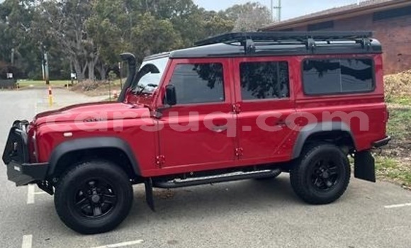 Buy Used Land Rover Defender Red Car in N'Djamena in Chari-Baguirmi Buy Used Land Rover Defender Red Car in N'Djamena in Chari-Baguirmi