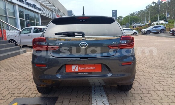 Acheter Occasion Voiture Toyota Starlet Bleu à N'Djamena, Chari-Baguirmi Acheter Occasion Voiture Toyota Starlet Bleu à N'Djamena, Chari-Baguirmi