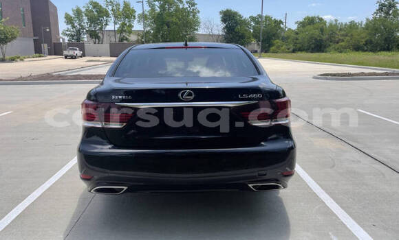 Acheter Occasion Voiture Lexus LS Bleu à N'Djamena, Chari-Baguirmi Acheter Occasion Voiture Lexus LS Bleu à N'Djamena, Chari-Baguirmi