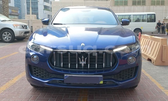 Acheter Occasion Voiture Maserati Levante Bleu à N'Djamena, Chari-Baguirmi Acheter Occasion Voiture Maserati Levante Bleu à N'Djamena, Chari-Baguirmi