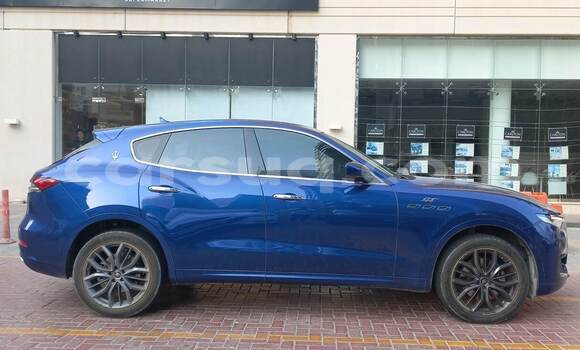 Acheter Occasion Voiture Maserati Levante Bleu à N'Djamena, Chari-Baguirmi Acheter Occasion Voiture Maserati Levante Bleu à N'Djamena, Chari-Baguirmi