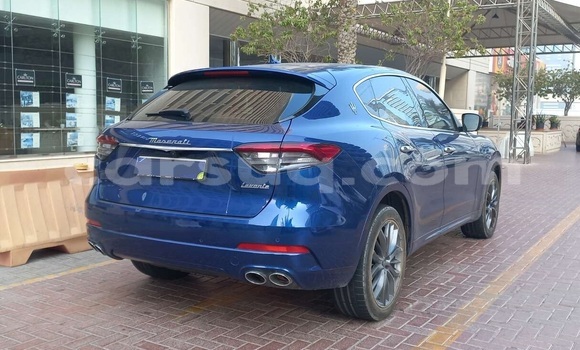 Acheter Occasion Voiture Maserati Levante Bleu à N'Djamena, Chari-Baguirmi Acheter Occasion Voiture Maserati Levante Bleu à N'Djamena, Chari-Baguirmi