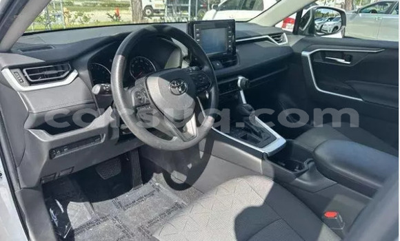 Acheter Occasion Voiture Toyota RAV4 Blanc à Bongor, Mayo-Kebbi Acheter Occasion Voiture Toyota RAV4 Blanc à Bongor, Mayo-Kebbi