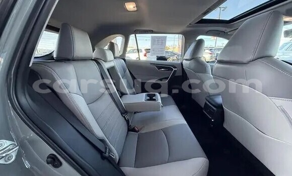 Buy Used Toyota RAV4 Other Car in Aouzou in Bourkou-Ennedi-Tibesti Buy Used Toyota RAV4 Other Car in Aouzou in Bourkou-Ennedi-Tibesti