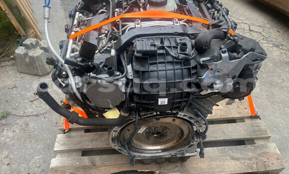 Acheter 13 Mercedes ML63 AMG. à N'Djamena, Chari-Baguirmi Acheter 13 Mercedes ML63 AMG. à N'Djamena, Chari-Baguirmi