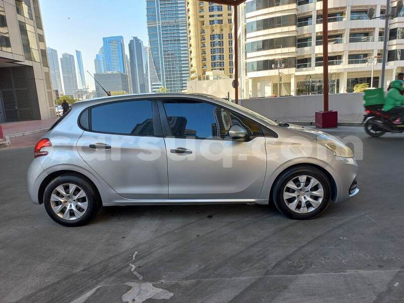 Big with watermark peugeot 208 chari baguirmi n djamena 4246