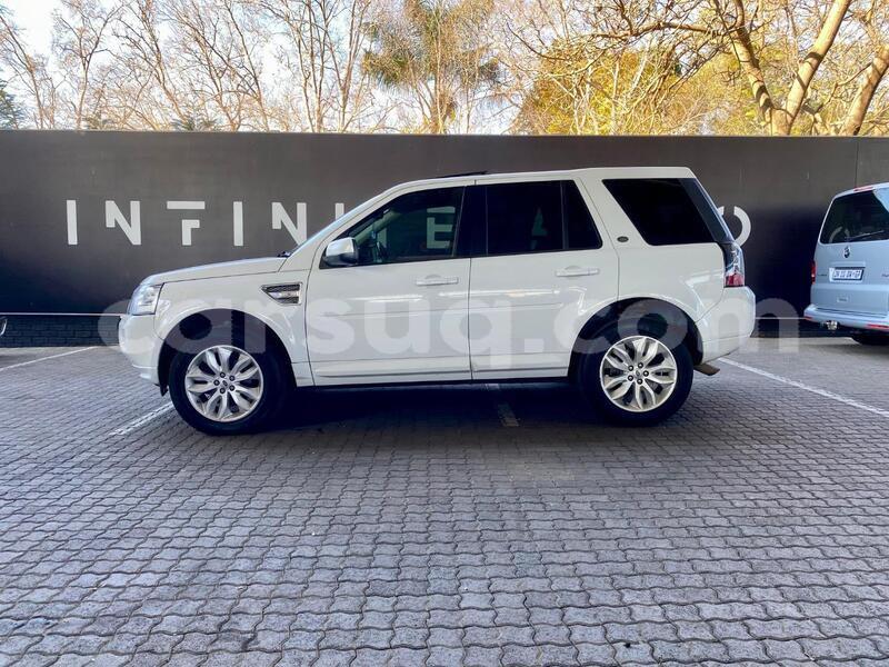 Big with watermark land rover freelander chari baguirmi n djamena 4249