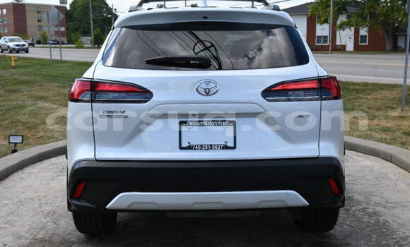 Acheter Occasion Voiture Toyota Corolla Cross Blanc à N'Djamena, Chari-Baguirmi Acheter Occasion Voiture Toyota Corolla Cross Blanc à N'Djamena, Chari-Baguirmi