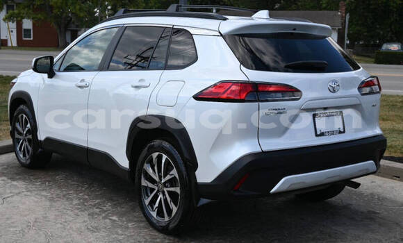 Acheter Occasion Voiture Toyota Corolla Cross Blanc à N'Djamena, Chari-Baguirmi Acheter Occasion Voiture Toyota Corolla Cross Blanc à N'Djamena, Chari-Baguirmi