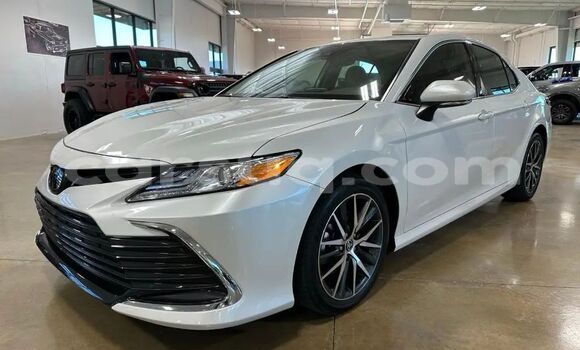 Acheter Occasion Voiture Toyota Camry Blanc à Am Djarass, Ennedi-Est