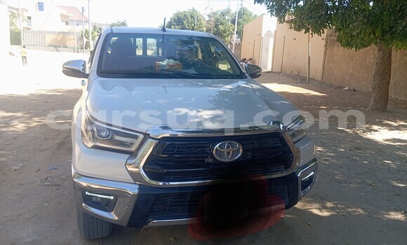 Acheter Occasion Voiture ZX Admiral Blanc à N'Djamena, Chari-Baguirmi