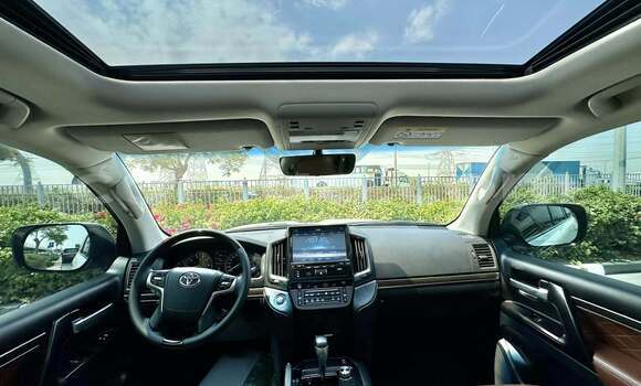 Acheter Occasion Voiture Toyota Land Cruiser Blanc à Faya–Largeau, Borkou Region Acheter Occasion Voiture Toyota Land Cruiser Blanc à Faya–Largeau, Borkou Region