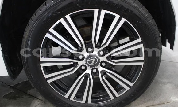 Acheter Occasion Voiture Lexus LX Blanc à Lere, Mayo-Kebbi Acheter Occasion Voiture Lexus LX Blanc à Lere, Mayo-Kebbi