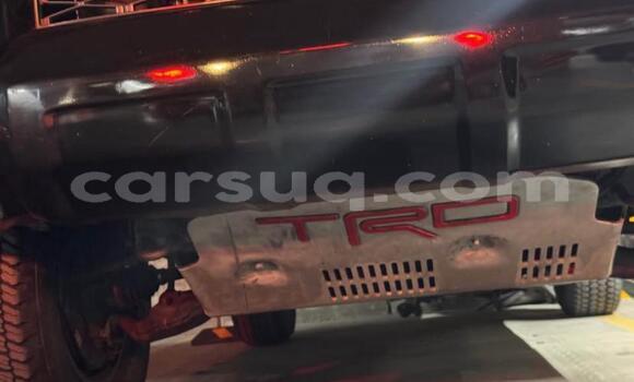 Acheter Occasion Voiture Toyota 4Runner Noir à N'Djamena, Chari-Baguirmi Acheter Occasion Voiture Toyota 4Runner Noir à N'Djamena, Chari-Baguirmi