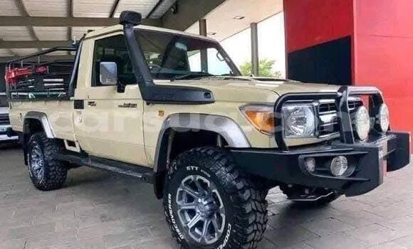 Acheter Occasion Voiture Toyota Land Cruiser Beige à Moundou, Logone Occidental Region