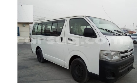 Acheter Occasion Voiture Toyota Hiace Blanc à N'Djamena, Chari-Baguirmi Acheter Occasion Voiture Toyota Hiace Blanc à N'Djamena, Chari-Baguirmi