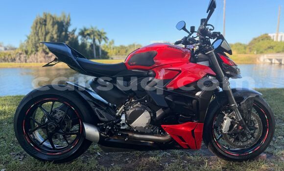 Acheter Occasion Moto Ducati Streetfighter Noir à Abou Deia, Salamat