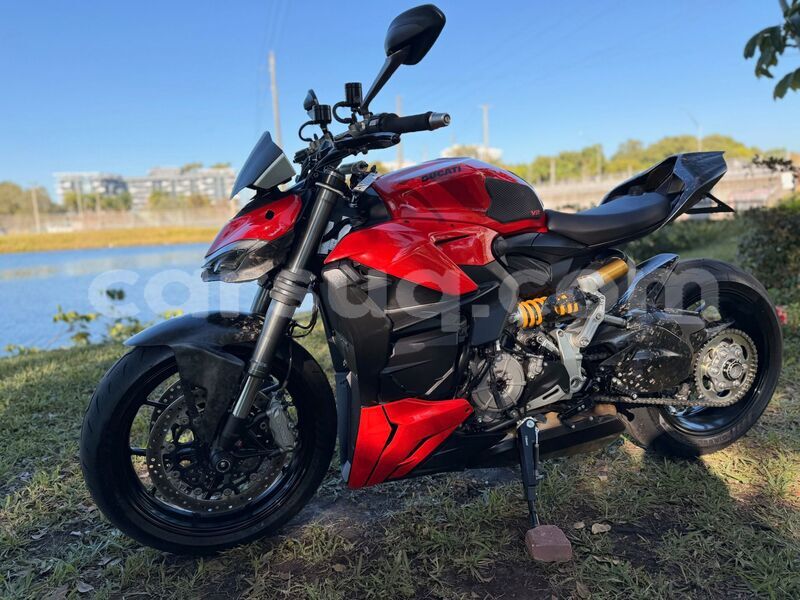 Big with watermark ducati streetfighter salamat abou deia 4287
