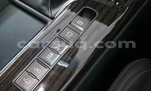 Buy Used Lexus LX White Car in N'Djamena in Chari-Baguirmi Buy Used Lexus LX White Car in N'Djamena in Chari-Baguirmi