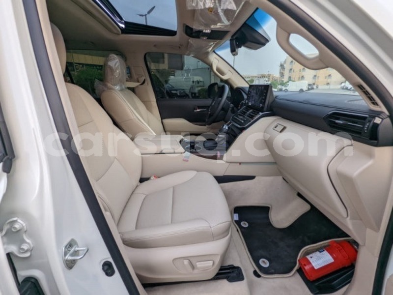 Big with watermark toyota land cruiser chari baguirmi n djamena 4299