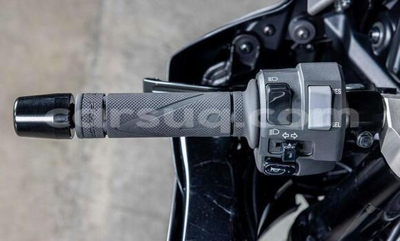 Buy Used Yamaha YZF Black Bike in N'Djamena in Chari-Baguirmi Buy Used Yamaha YZF Black Bike in N'Djamena in Chari-Baguirmi