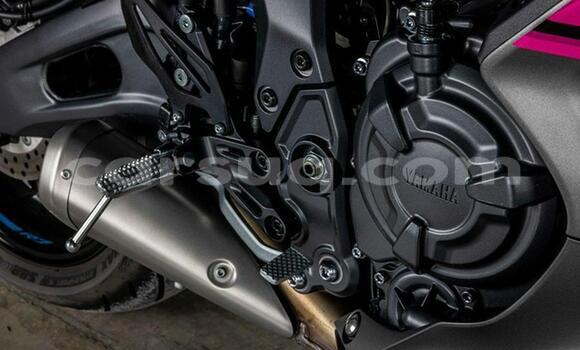 Buy Used Yamaha YZF Black Bike in N'Djamena in Chari-Baguirmi Buy Used Yamaha YZF Black Bike in N'Djamena in Chari-Baguirmi