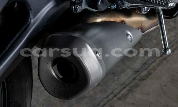 Buy Used Yamaha YZF Black Bike in N'Djamena in Chari-Baguirmi Buy Used Yamaha YZF Black Bike in N'Djamena in Chari-Baguirmi