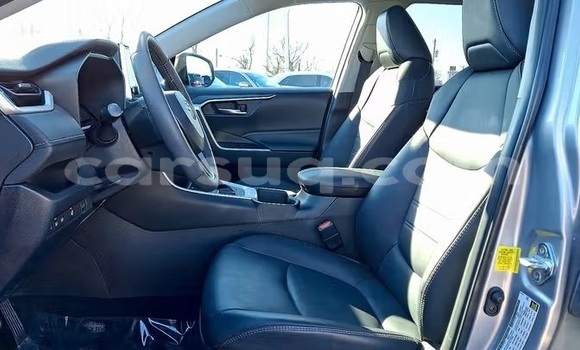 Acheter Occasion Voiture Toyota RAV4 Gris à N'Djamena, Chari-Baguirmi Acheter Occasion Voiture Toyota RAV4 Gris à N'Djamena, Chari-Baguirmi