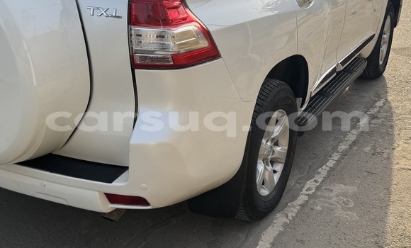 Acheter Occasion Voiture Toyota Land Cruiser Prado Blanc à N'Djamena, Chari-Baguirmi Acheter Occasion Voiture Toyota Land Cruiser Prado Blanc à N'Djamena, Chari-Baguirmi