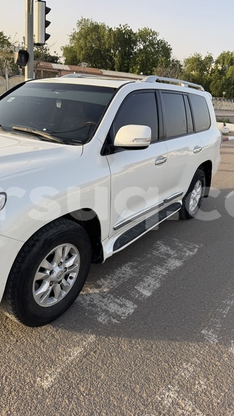 Big with watermark toyota land cruiser chari baguirmi n djamena 4319