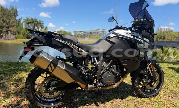 Acheter Occasion Moto KTM ADVENTURE Noir à Abéché, Ouaddai Region Acheter Occasion Moto KTM ADVENTURE Noir à Abéché, Ouaddai Region