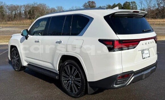 Acheter Occasion Voiture Lexus LX Blanc à Adre, Ouaddai Acheter Occasion Voiture Lexus LX Blanc à Adre, Ouaddai