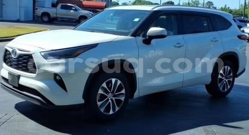 Big with watermark toyota highlander chari baguirmi n djamena 4342