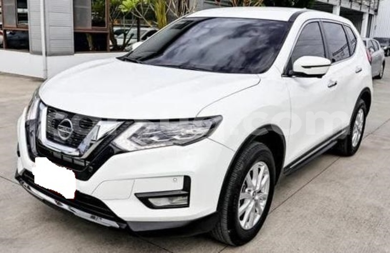 Big with watermark nissan x trail chari baguirmi n djamena 4344