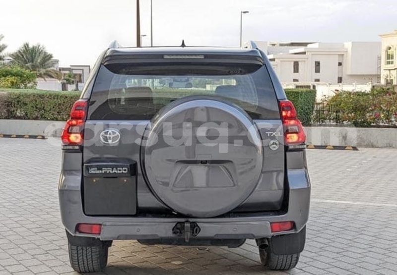 Big with watermark toyota land cruiser prado chari baguirmi n djamena 4346