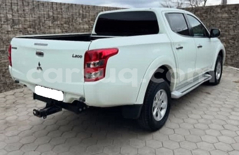 Big with watermark mitsubishi l200 chari baguirmi n djamena 4349