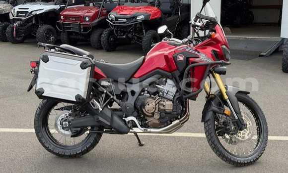 Acheter Occasion Moto Honda CRF Rouge à N'Djamena, Chari-Baguirmi