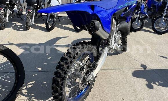Acheter Neuf Moto Yamaha TMAX Noir à Goundi, Moyen-Chari Acheter Neuf Moto Yamaha TMAX Noir à Goundi, Moyen-Chari