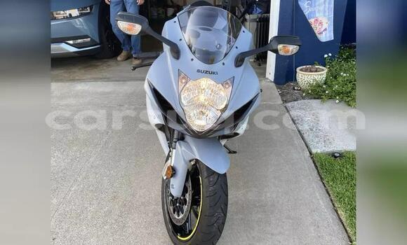 Acheter Neuf Moto Yamaha TMAX Noir à Goundi, Moyen-Chari Acheter Neuf Moto Yamaha TMAX Noir à Goundi, Moyen-Chari