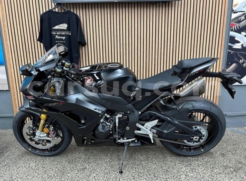 Big with watermark yamaha tmax moyen chari goundi 4362